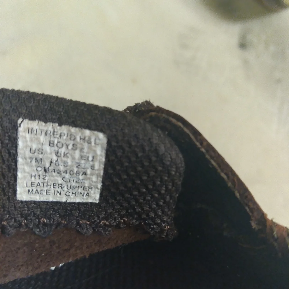 Brown Kids SPERRY Shoes with Velcro Strap TODDLER Size 7 M, 4.5 INCHES INSIDE